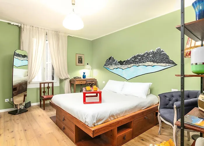 Апартаменты Live And Work On - Лекко