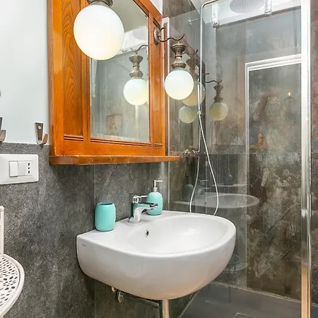 Apartament Live And Work On -